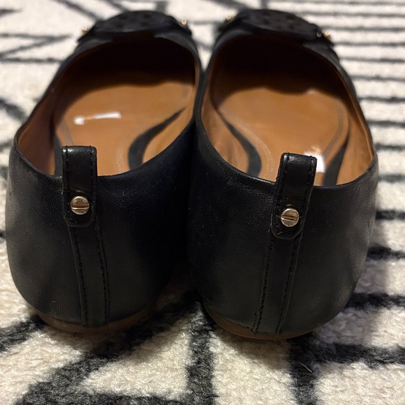 Tory Burch Black Leather Logo Ballet Flats - Picture 4 of 6